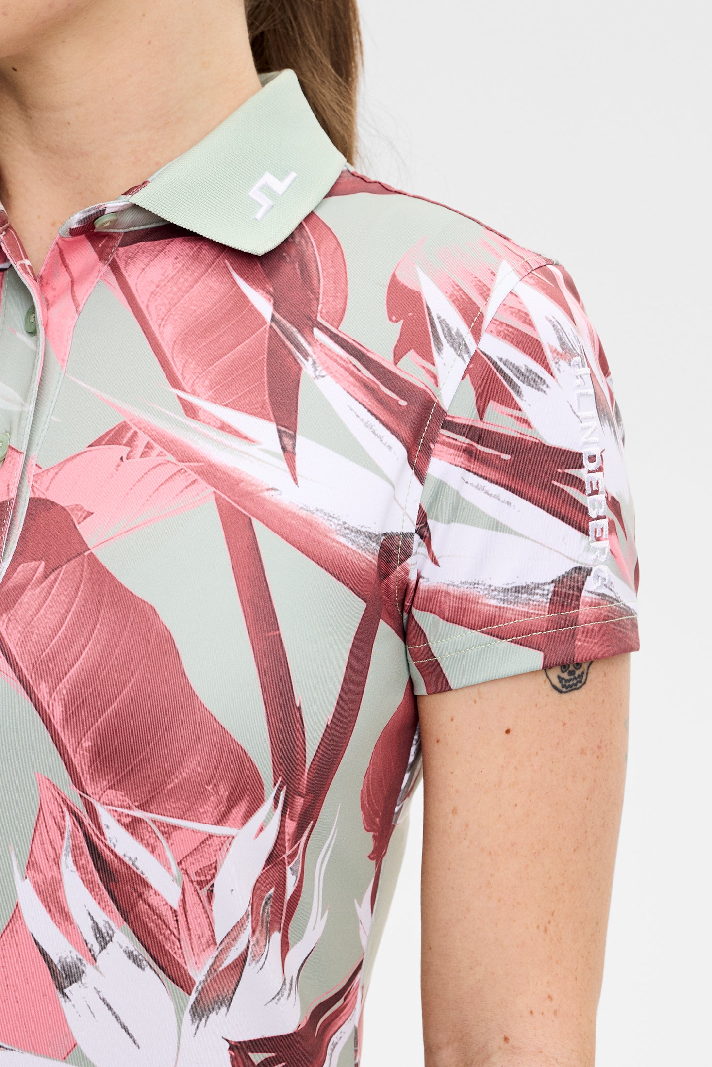 J.Lindeberg Women's Tour Tech Print Polo L Red/Beige L Red/Beige